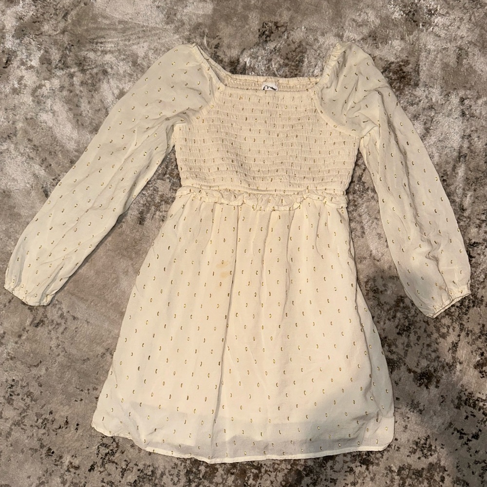 Girls dress